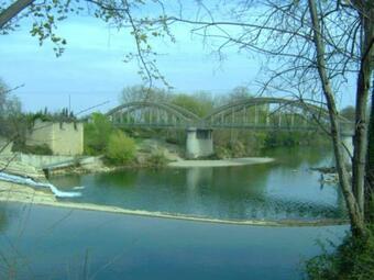 Maison De 2 Chambres Avec Jardin Clos Et Wifi A Marsillargues