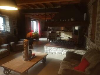 Magnifique Villa Dans Un �crin De Verdure.