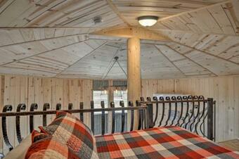 Unique Tin Cabin With Mtn Views In Antimony!