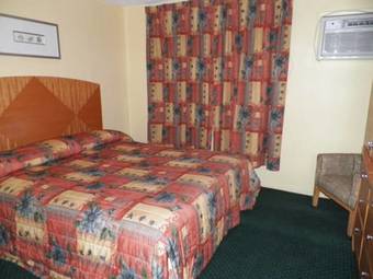 Motel Royal Canadian