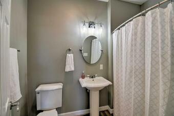 Bracey Home On Lake Gaston Furnished 2-story Dock