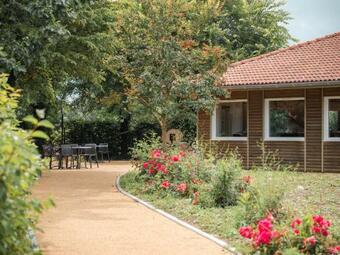 Hotel Logis H�tels Le Saint Pierre