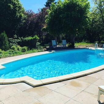 Au Bonheur Dupr� Bed & Breakfast