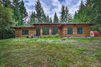 Custom Whidbey Island Home With Steam Sauna!