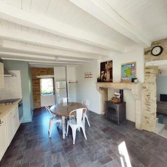 Le 19 Rue **,maison De Charme Proche Du Puy Du Fou