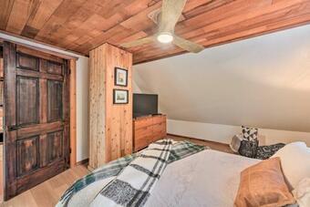 Warm, Upscale Cabin With Hot Tub 14 Mi To Ski!