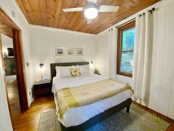 Stonewall Cottage - Close To Dt Baileys Harbor, Modern Amenities