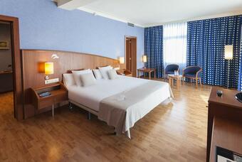 Hotel Delf�n