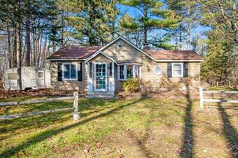 Jump In The Lake Cabin