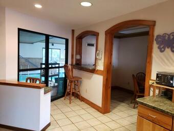 Hotel The Center Lodge