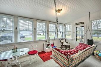 Twin Lakes Cottage Less Than 1 Mi To Elizabeth Lake!