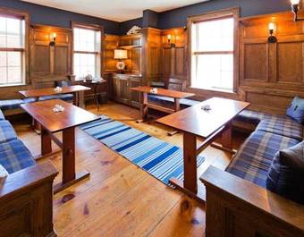 Posada Captain Lindsey House Inn