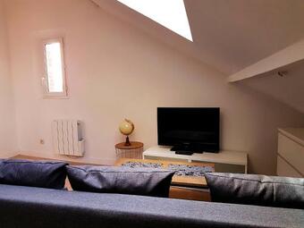 Persan Cosy Apart - Near Paris Asterix Roissy