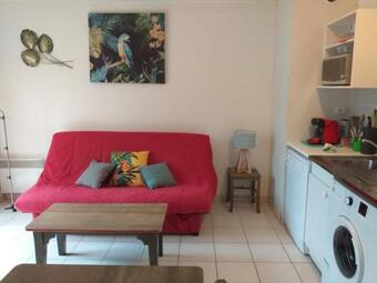 T3 Duplex Village Geolia Saint Geniez D'olt Avec 2 Piscines Chauff�e