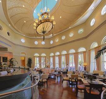 Hotel Acqualina Resort & Spa On The Beach