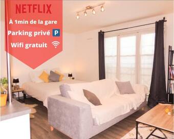 Apartamento Joli Studio Tout Confort � 2 Pas De La Gare Poissy