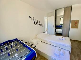 Groomi L'agr�able- Villa Moderne Avec Piscine !