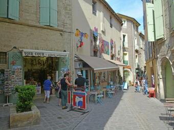 Comfortable Villa In Prunet-et-belpuig With Terrace