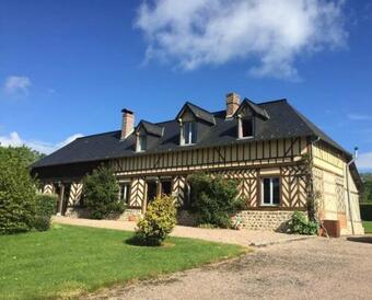 Chaumi�re Des Bichnets Grande Piscine Chauff�e