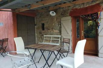 La Petite Maison Dans Le Maquis