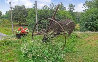 Stunning Home In Roussines With Wifi And 2 Bedrooms