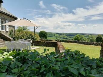 G�te Du Bosquet Pays De Salers Cantal