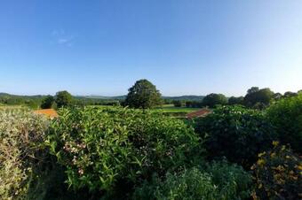 G�te Au C?ur Des Combrailles