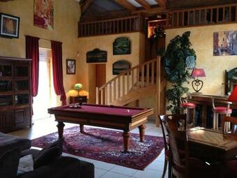 Hotel Domaine De Montboulon