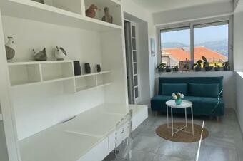 Apartamento Magnificent House With Terrace Near The Port
