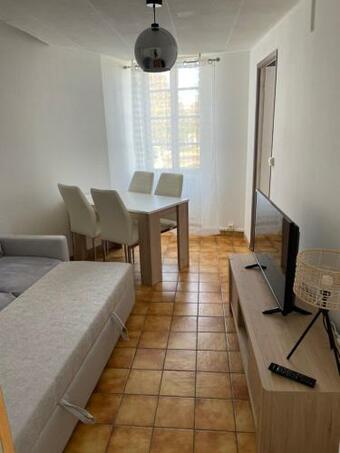 Apartamento Charmant T2 Au 1er Dans R�sidence Avec Parc Arbor�