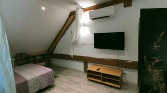 Hostal Domaine Ravy-la Cam�lia