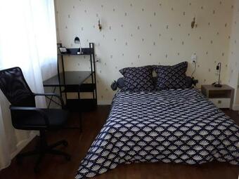 Gite 3 �toiles, Maison Spacieuse En Bord De Rivi�re