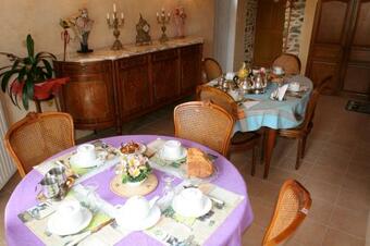Bed & Breakfast Chambres D'h�tes De Lunel