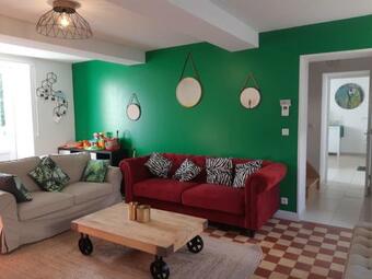 Maison Avec Jardin, Pr�s Plages Du D�barquement, � 800 M D' Omaha Beach Adapt�e Jeunes Enfants