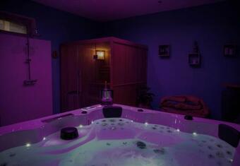 Hostal Domaine Les Tilleuls