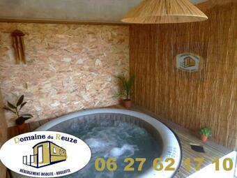 Roulotte Et Jacuzzi Au Domaine Du Reuze