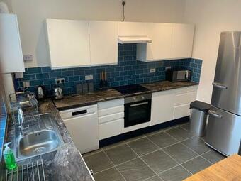 3 Bedroom Ashton-under-lyne Residential Property