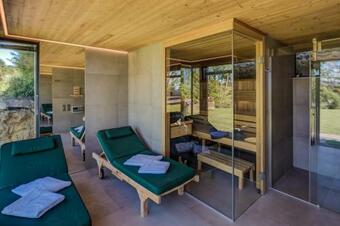 Bed & Breakfast Winzarei Ciringa Menhard