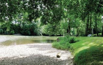 Holiday Home La Barde P-737