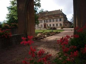 Bed & Breakfast Chambres D'h�tes Ch�teau De Grunstein