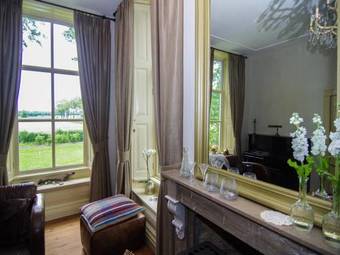 Bed And Breakfast Batenborg