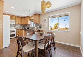 Apartamento Desert Gold 4br Joshua Tree Pool House In Yucca