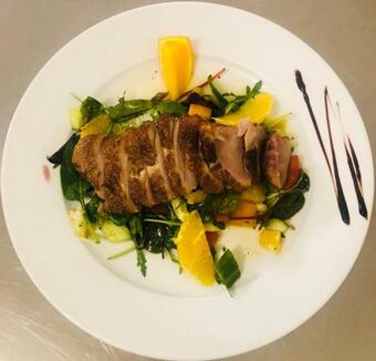 Laguna Hotel & Restaurant