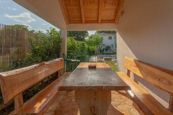 Villa Holiday Home Paradise