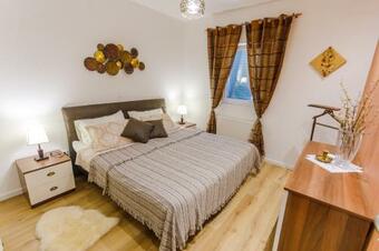 Villa Dia With Private Pool In Dalmatian Hinterland