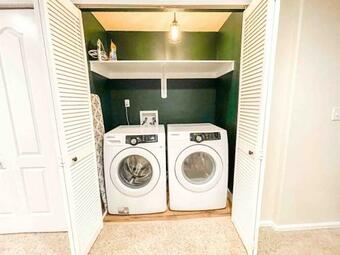 Villa 2 Master Suites! Pet Friendly With Mtn Views