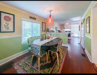 Charming 1935 Florida Cottage Overlooking Lake Tulane