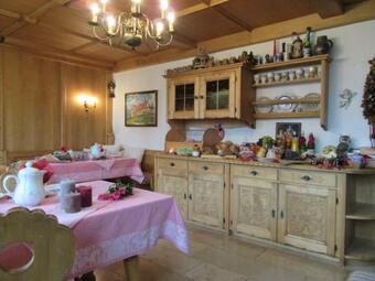 Hostal Pension Bauer