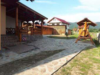 Hostal Pensiunea Adriana