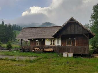 Hostal Casuta Valea Stanei